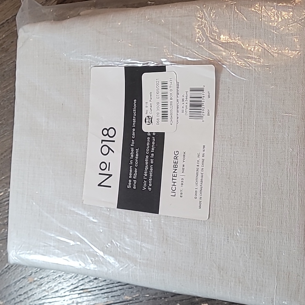 N.918 BNY white1 panel 50 x 96 inch